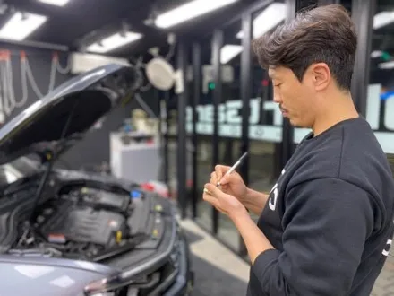 티구안올스페이스 크롬죽이기 울산랩핑으로 깔끔하게! / 울산광역시 울주군