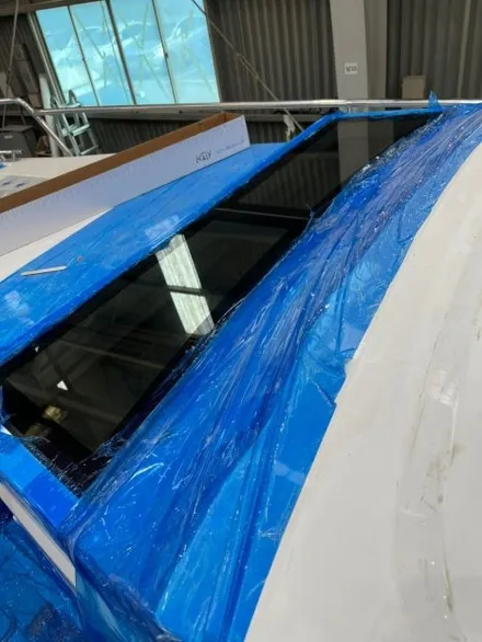 온산공단 래피싱 보트 썬팅, 랩핑, 시트지 작업 | 🛥️카랩, 요트 썬팅까지 한다고요? 자동차를 넘어 이제는 바다까지! 카랩 시공 이야기 / 울산광역시 울주군