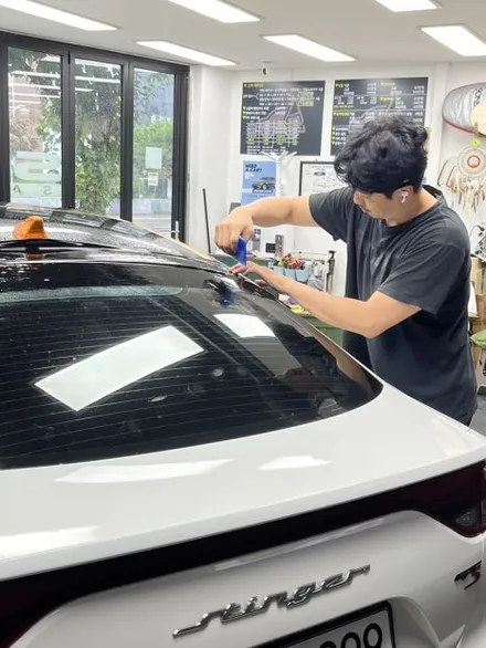 온산공단 스팅어 루프 블랙ppf  | 랩핑보다 오래가는 프리미엄 선택 | 🚙 광택과 방어력을 동시에! 스팅어 루프 블랙 PPF 작업 후기 / 울산광역시 울주군