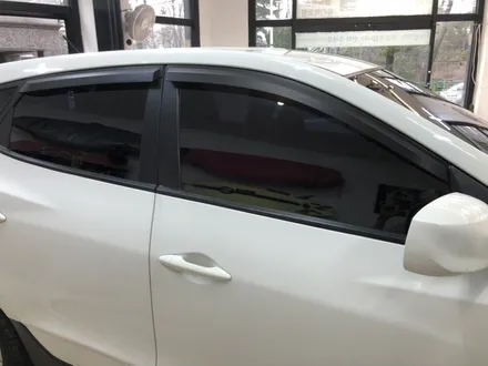 [온산썬팅] 전면썬팅 안되어있고 측후면은 투명으로 변한 필름 / 울산광역시 울주군