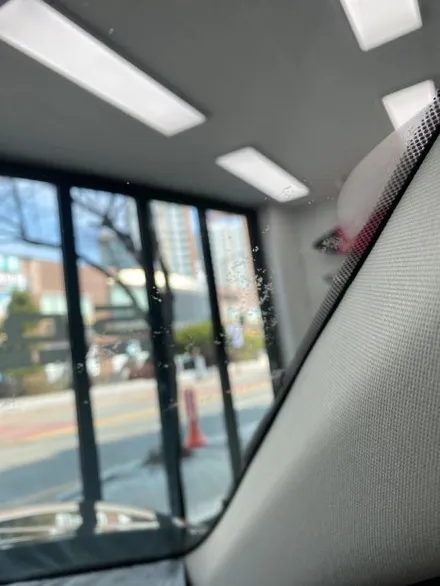울산썬팅 벤츠c클래스 썬팅 재시공 작업 진행 / 울산광역시 울주군