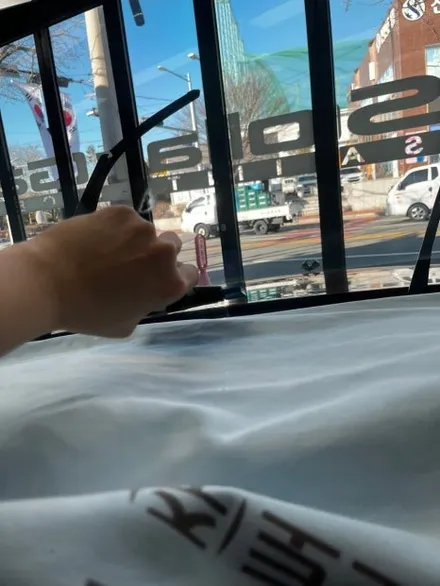 온산 체어맨 썬팅 / 솔라가드 차콜 전면 32%, 측후면 15% / 온산 체어맨 썬팅 재시공 / 📮 차밖에서 안이 훤히 보인다면 건강에 적신호!!! / 울산광역시 울주군