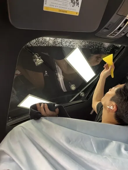 온양 벤츠 GLC 반사썬팅 재시공 & 썬루프 시공 | 🚗 비반사에서 반사로, 벤츠 GLC 반사썬팅으로 완성된 프리미엄 룩 / 울산광역시 울주군