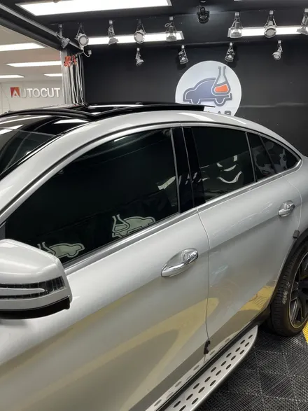온양 벤츠 GLC 반사썬팅 재시공 & 썬루프 시공 | 🚗 비반사에서 반사로, 벤츠 GLC 반사썬팅으로 완성된 프리미엄 룩 / 울산광역시 울주군