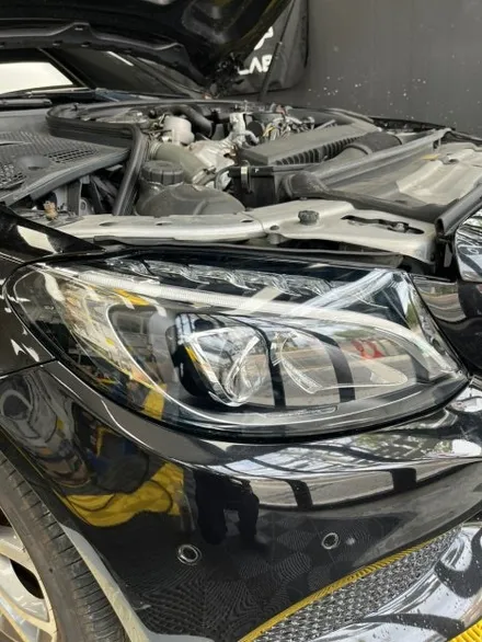 온산 벤츠 e클래스 헤드램프 ppf 시공 | 벤츠 E클래스 헤드램프 PPF 시공 | 🚙 오토컷 PR-1 필름으로 완벽 보호 / 울산광역시 울주군