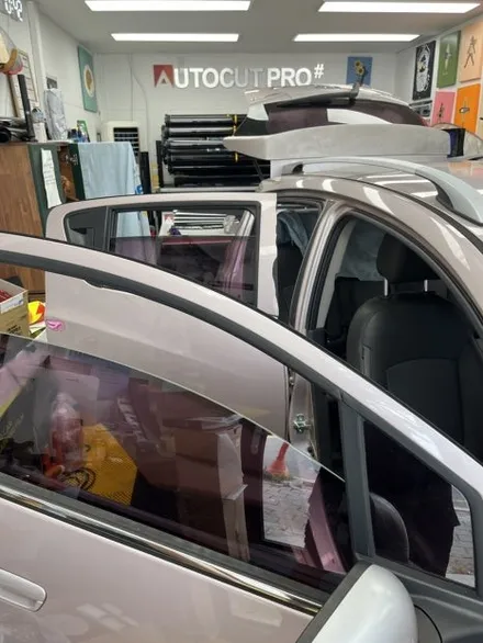 청량 스파크 전체 썬팅 재시공 | 솔라가드 스모크 전면 35%, 측후면 15% | 🚗 사이드미러가 안 보일 정도? 스파크 썬팅 교체!! 운전 시야 방해하는 오래된 썬팅 / 울산광역시 울주군
