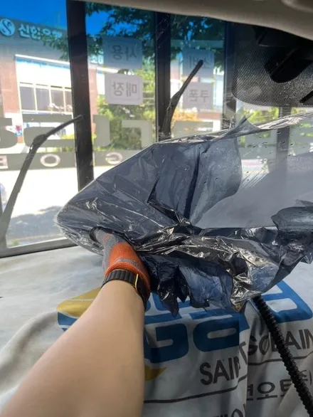 덕신 그랜드 카니발 전체 썬팅 재시공 | 솔라가드 차콜 전체 13% | 🚙 보라색 변색 해결, 차콜 13%로 프라이버시까지 / 울산광역시 울주군
