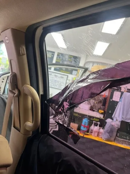 온산 카니발 리무진 전체 반사 썬팅 재시공 | 민생회복소비쿠폰 민생 지원금 사용처 | 🚘 8년 된 썬팅 교체, 반사필름으로 다시 태어난 카니발 리무진 / 울산광역시 울주군
