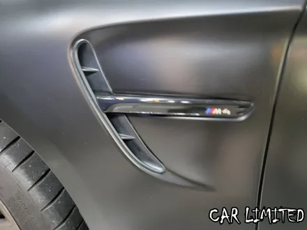 BMW M4 전체랩핑 시공 / 에이버리 슈프림 사틴 블랙 / 인천랩핑 / 구월동랩핑 / 랩핑 / 카 리미티드[CAR LIMITED] / 인천, 부평, 부천