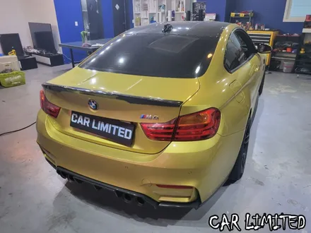 BMW M4 전체랩핑 시공 / 에이버리 슈프림 사틴 블랙 / 인천랩핑 / 구월동랩핑 / 랩핑 / 카 리미티드[CAR LIMITED] / 인천, 부평, 부천