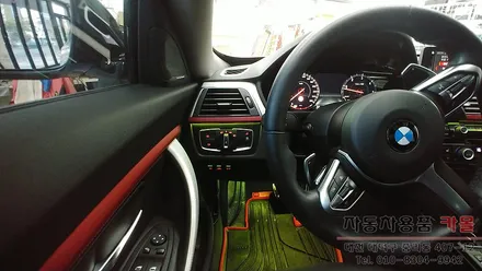 BMW3GT 대시보드(핸들 왼쪽+오른쪽 라인) 엠비언트와 풋등 시공 대전 세종 / 대전 대덕