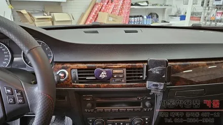 대전 2006 BMW320i E90 안드로이드 올인원과 AHD후방카메라 설치 10.25인치 8G+128G / 대전, 청주, 세종