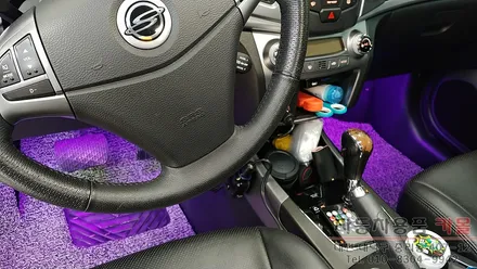 대전 풋등 / RGB LED풋등 / 코란도C RGB LED 풋등 / 대전 자동차용품 / 대전 자동차 무드등 / 대전 대덕