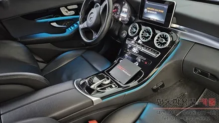 대전 2015 벤츠C클래스 W205 C200d 엠비언트 라이트 무드등과 송풍구 엠비언트 시공 / 대전, 청주, 세종