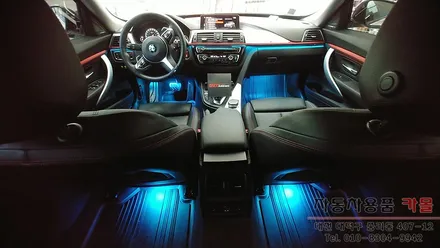 BMW3GT 대시보드(핸들 왼쪽+오른쪽 라인) 엠비언트와 풋등 시공 대전 세종 / 대전 대덕