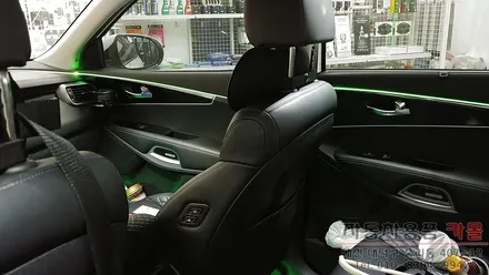 더뉴 쏘렌토 엠비언트 / 스마트폰 연동 RGB 엠비언트 + 풋등 / 대전 엠비언트 / 대전 대덕