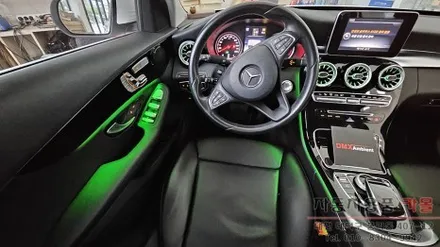 대전 2015 벤츠C클래스 W205 C200d 엠비언트 라이트 무드등과 송풍구 엠비언트 시공 / 대전, 청주, 세종