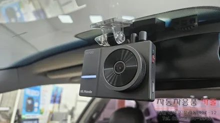 대전 YF쏘나타 브릴리언트 블랙박스 장착과 후미등 수리 / 대전, 청주, 세종