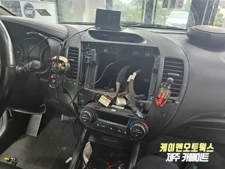 K3 케이픽 안드로이드 올인원 네비, AHD 후방카메라, 딥플라이 블랙박스, 후면 썬팅 재시공 작업 / 제주시 오라삼동
