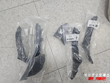 제주 BMW 5시리즈 사이드미러 유리 파손 옵틱글라스 광각 미러 교체, 끈적이는 도어 손잡이 교체 / 제주시 오라삼동