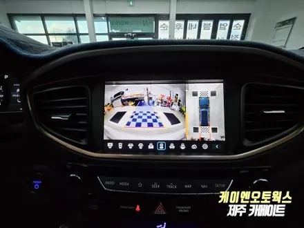 제주 아이오닉 스마트디스플레이 AVIEW 3D 어라운드뷰(AI기능) 순정 모니터 연동 작업 / 제주시 오라삼동
