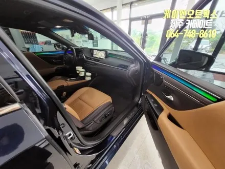 제주 렉서스 ES300H 카카오파츠 무빙 엠비언트 무드등 시공 작업 / 제주시 오라삼동