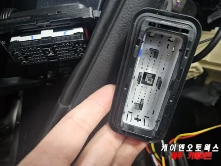 제주 셀토스 순정 어라운드뷰 시공, 후측방 모니터까지 완벽 활성화! / 제주시 오라삼동