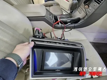 제주 링컨 에비에이터 리드아이 안드로이드 올인원 네비, 후방카메라, 블랙박스 설치 작업 / 제주시 오라삼동