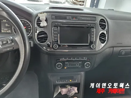 제주 폭스바겐 티구안 차량 안드로이드 올인원, 후방카메라 설치 작업 / 제주시 오라삼동