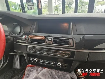 BMW 5시리즈 스마트한 카라이프 안드로이드 올인원 네비게이션 장착기 / 제주시 오라삼동