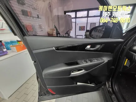 제주 올뉴쏘렌토 무빙 LED 엠비언트 무드등, 풋등 시공 / 제주시 오라삼동