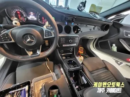 제주 벤츠 CLA250 송풍구 엠비언트 무드등 라이트 순정 연동 작업 / 제주시 오라삼동