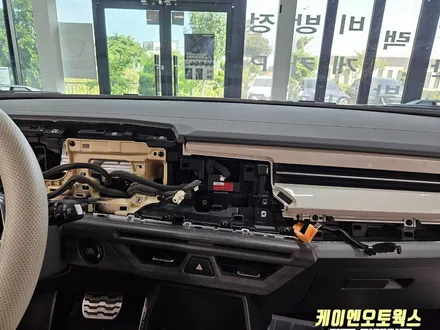 토레스EVX 삼성 덱스 미러링 네비, 트렁크 식빵등 시공 / 제주시 오라삼동