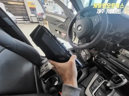 제주 BMW 5시리즈 안드로이드 올인원 네비게이션 설치 / 가지고 오신 제품도 OK! / 제주시 오라삼동