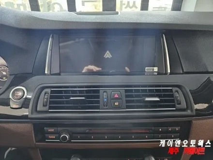 BMW 5시리즈 안드로이드 올인원 장착, 끈적이는 도어 손잡이 부품 교체 작업기 / 제주시 오라삼동