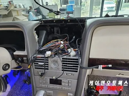 제주 링컨 에비에이터 리드아이 안드로이드 올인원 네비, 후방카메라, 블랙박스 설치 작업 / 제주시 오라삼동