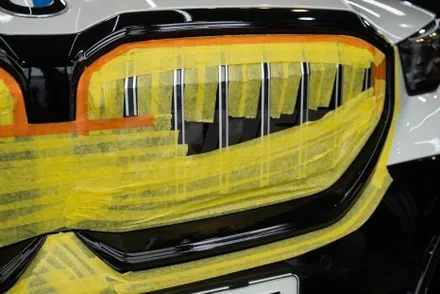 [공지] 부산 BMW 그릴 랩핑 5시리즈 G60 아이코닉글로우 시공 / 부산 명지동