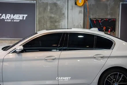 부산 랩핑 bmw 520i G30 크롬죽이기 윈도우몰딩 에어벤트 크롬딜리트 / 부산 명지동