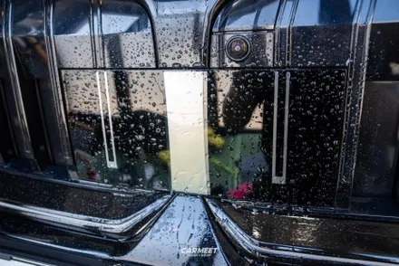 부산랩핑 bmw g60 520i 신형 5시리즈 그릴 크롬죽이기