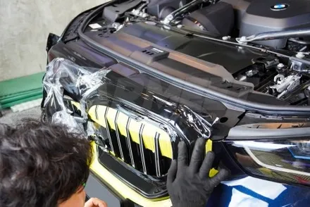 부산 김해 창원 BMW G60 아이코닉글로우 키드니 그릴 랩핑 / 부산 명지동
