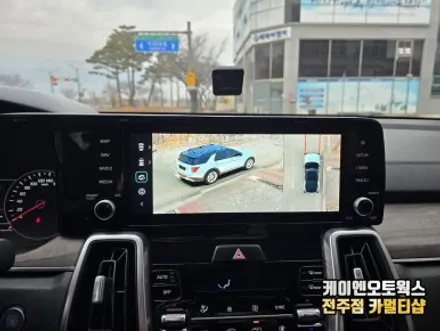 쏘렌토 MQ4 스마트 A뷰 3D 플러스 어라운드뷰 장착으로 좁은 길 주차 걱정 없는 안전 드라이빙 / 전주 덕진동
