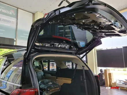 신형 카니발 전동트렁크 튜닝 순정 기능 그대로 누리세요 / 전주 덕진동