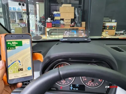 전주 폰터스V200 헤드업디스플레이 HUD 장착 / BMW X1 튜닝 / 전주 덕진동