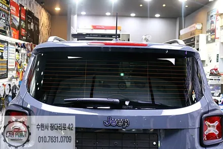수원 신차패키지 전문점 , 레니게이드 썬팅 , 후방카메라, 블랙박스 보조배터리, LED 튜닝 수입차 보조배터리 LED 튜닝 / 수원 권선