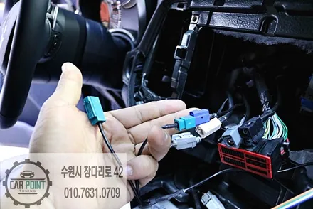 지프 네비 매립 전문점, 수원 수입차 네비 매립 전문시공점 , 수입차 썬팅 전문점 / 수원 권선