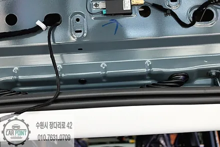 수원 신차패키지 전문점 , 레니게이드 썬팅 , 후방카메라, 블랙박스 보조배터리, LED 튜닝 수입차 보조배터리 LED 튜닝 / 수원 권선