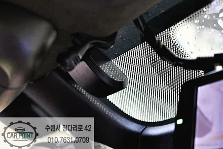 그랜드 체로키 안드로이드 네비킷 , 블랙박스 보조배터리 시공, 수입차 내비게이션, 수입차 보조배터리 전문점 / 수원 권선