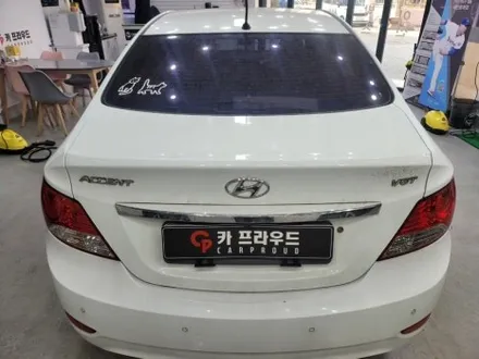 인천 부평 부개동 “카프라우드” 현대 엑센트 애니가드 블랙8 썬팅 시공