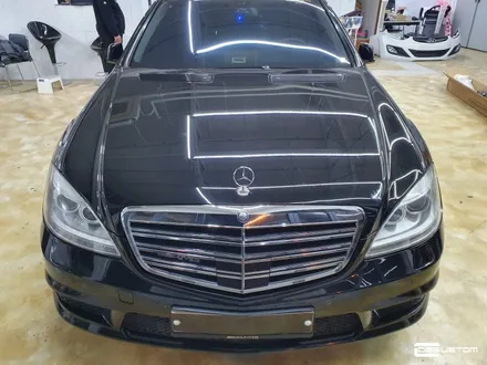 벤츠 S600L 테일램프 라이트 필름 By 구미 디지나인 커스텀 / 구미, 대구