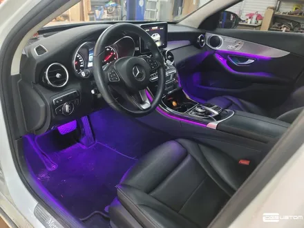 벤츠 c class(w205) 엠비언트/풋등 By.구미 디지나인커스텀 / 구미, 대구